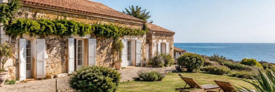Longère à vendre bord de mer : les critères essentiels pour bien choisir